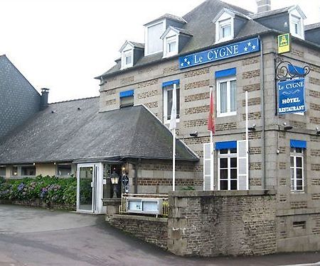 Brit Hotel Le Cygne Saint-Hilaire-du-Harcouët Kültér fotó