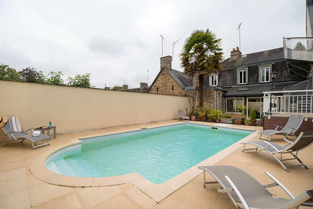 Brit Hotel Le Cygne Saint-Hilaire-du-Harcouët Létesítmények fotó
