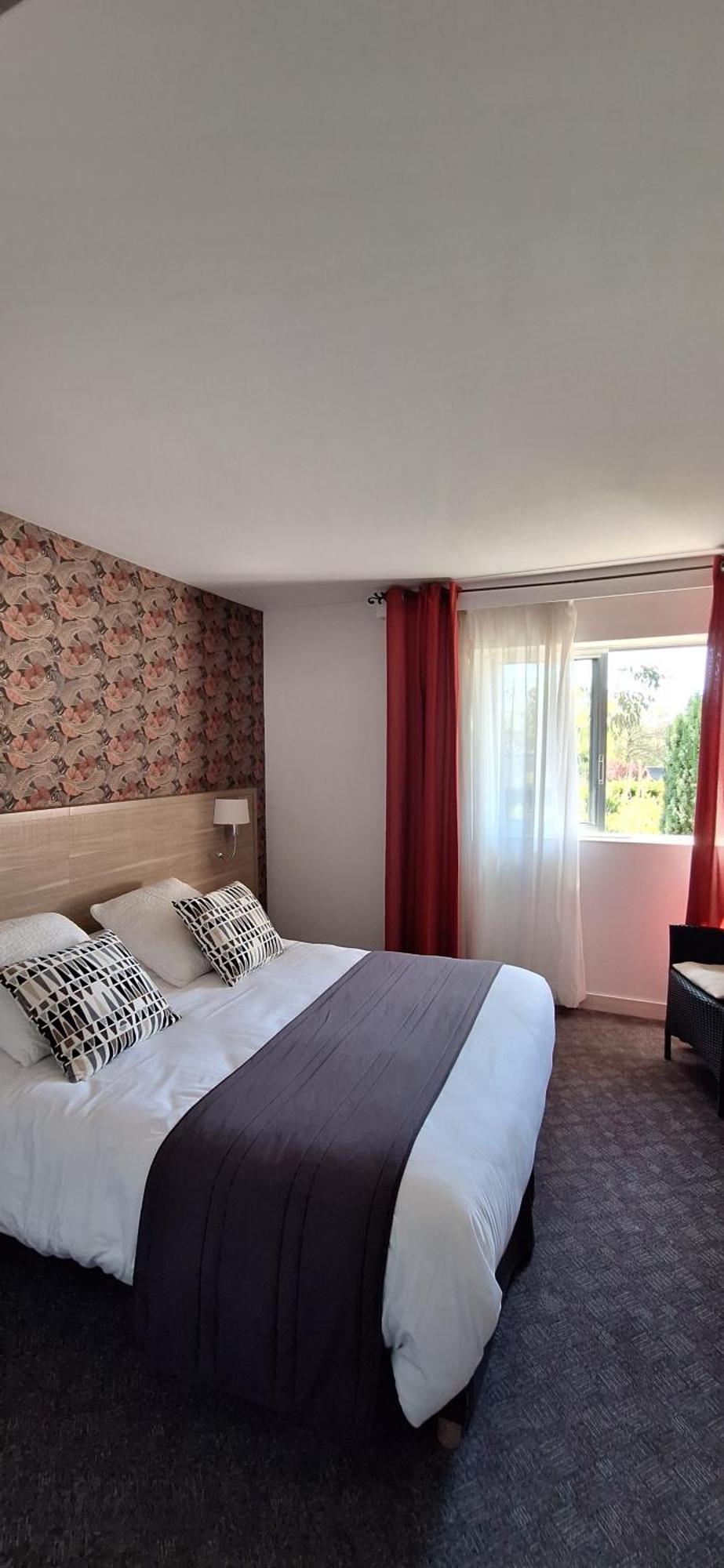 Brit Hotel Le Cygne Saint-Hilaire-du-Harcouët Kültér fotó